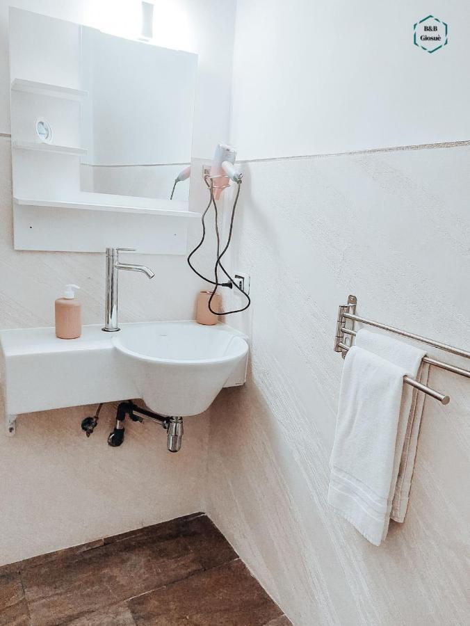 B&B Giosue Napoli Bagian luar foto